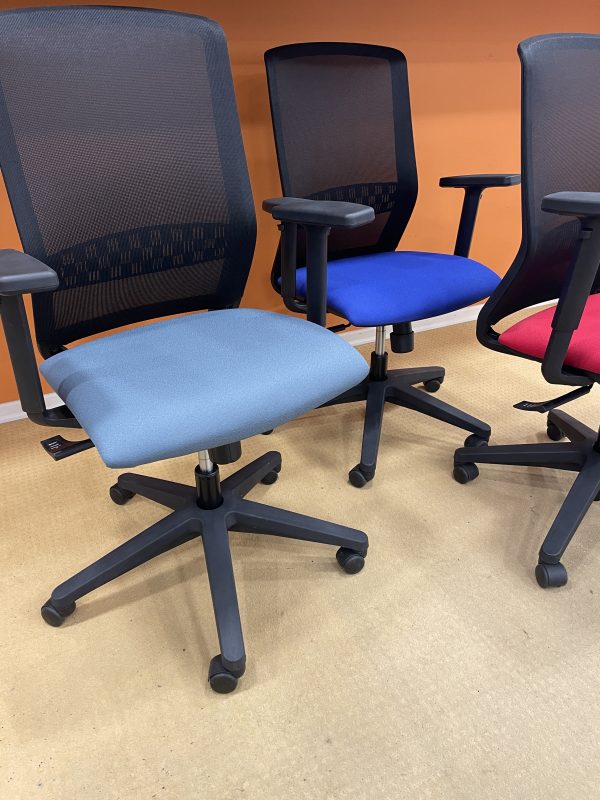 Tekna office chair - Image 9