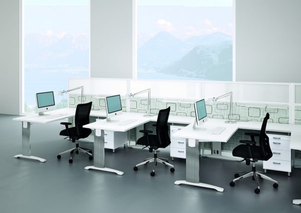 Screens - Image 40