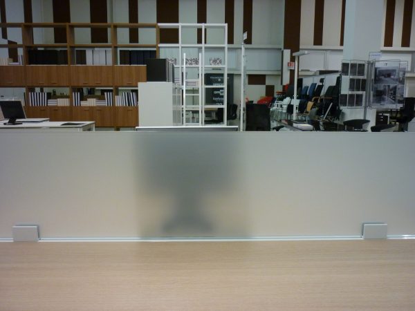 Screens - Image 47