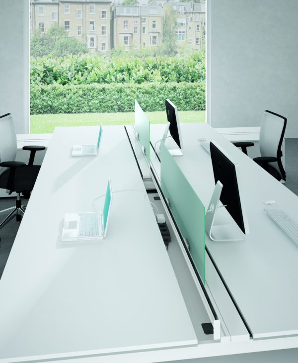 Screens - Image 13