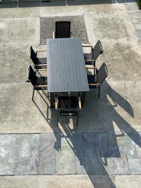 Rosehill T - Image 6