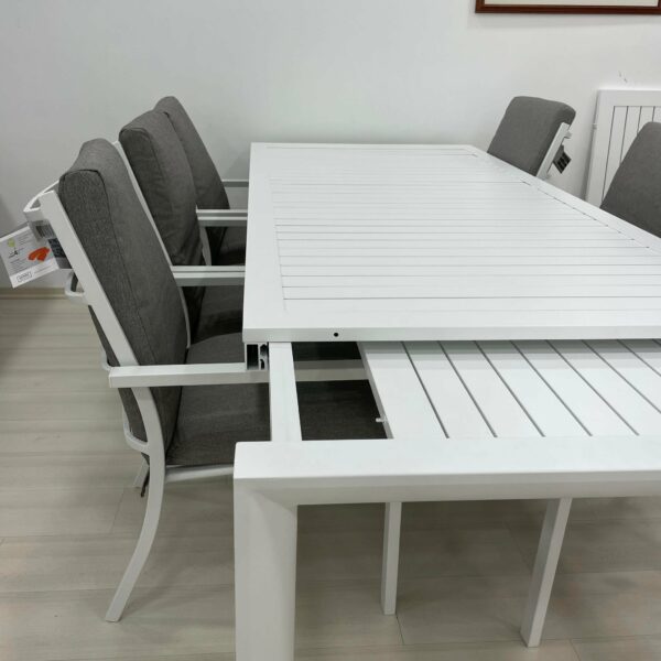 Cannes Extendable - Image 17