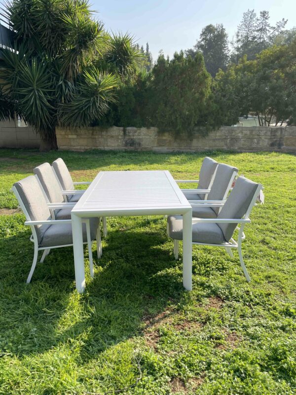 Cannes Extendable - Image 34