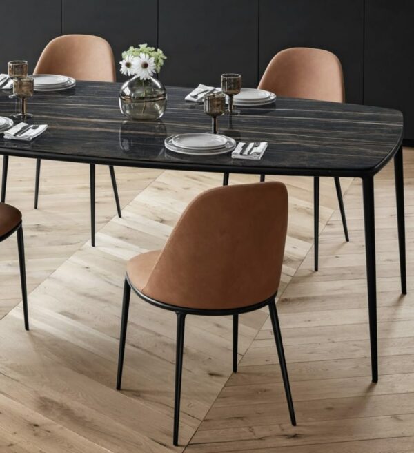 Lea Table - Image 3