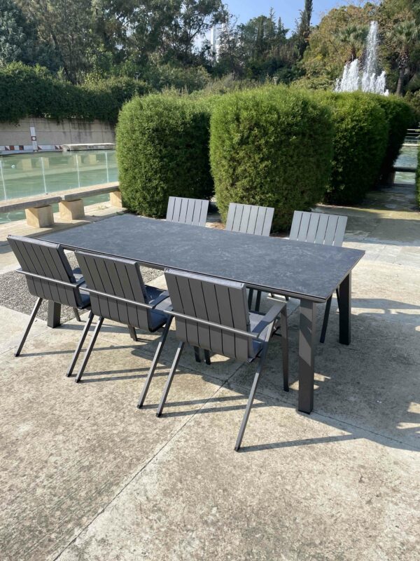 Soho Table