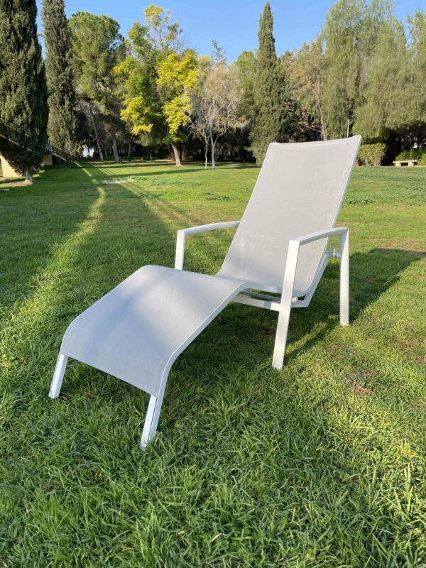 Cannes Sunlounger - Image 2