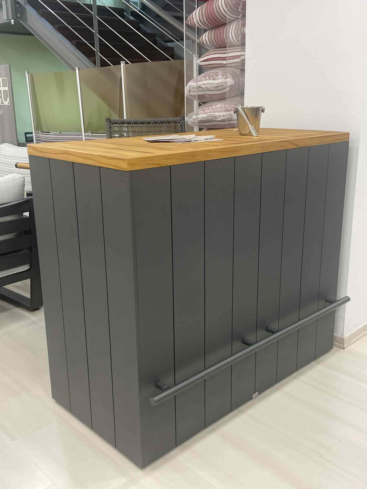 May Flower Bar - Image 3