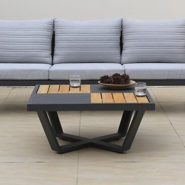 Coffee Tables / Side Tables / Trolleys