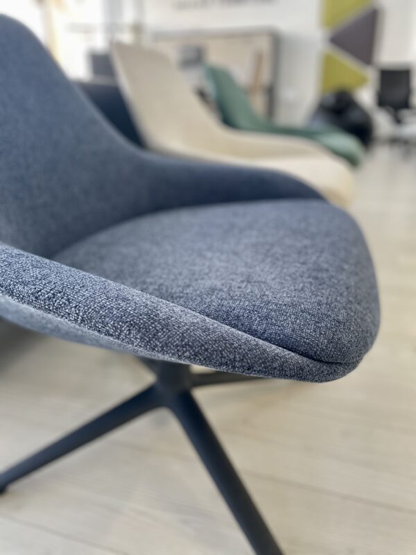 Luna Lounge - Image 5
