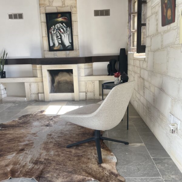 Luna Lounge - Image 16